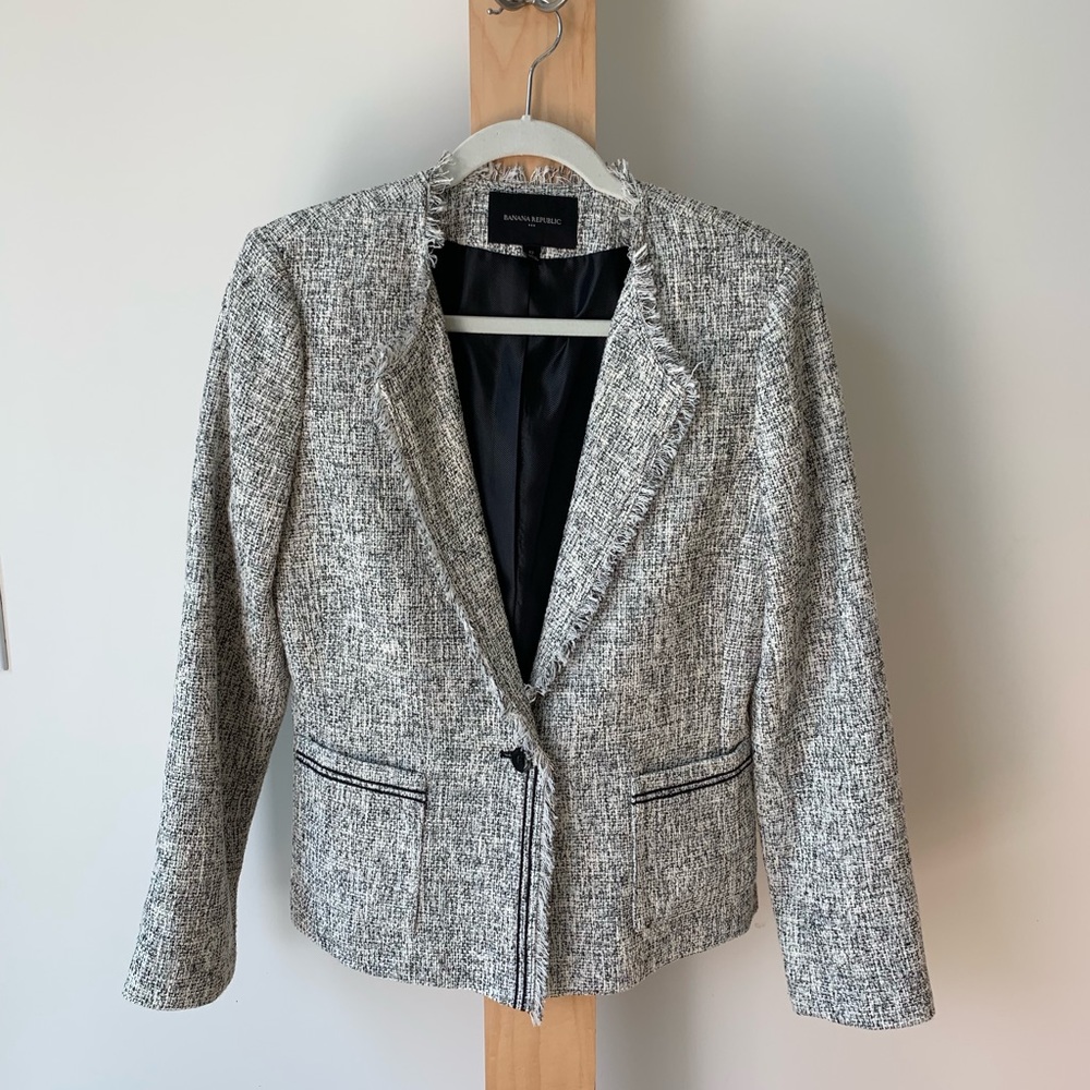 Banana Republic tweed jacket size 12